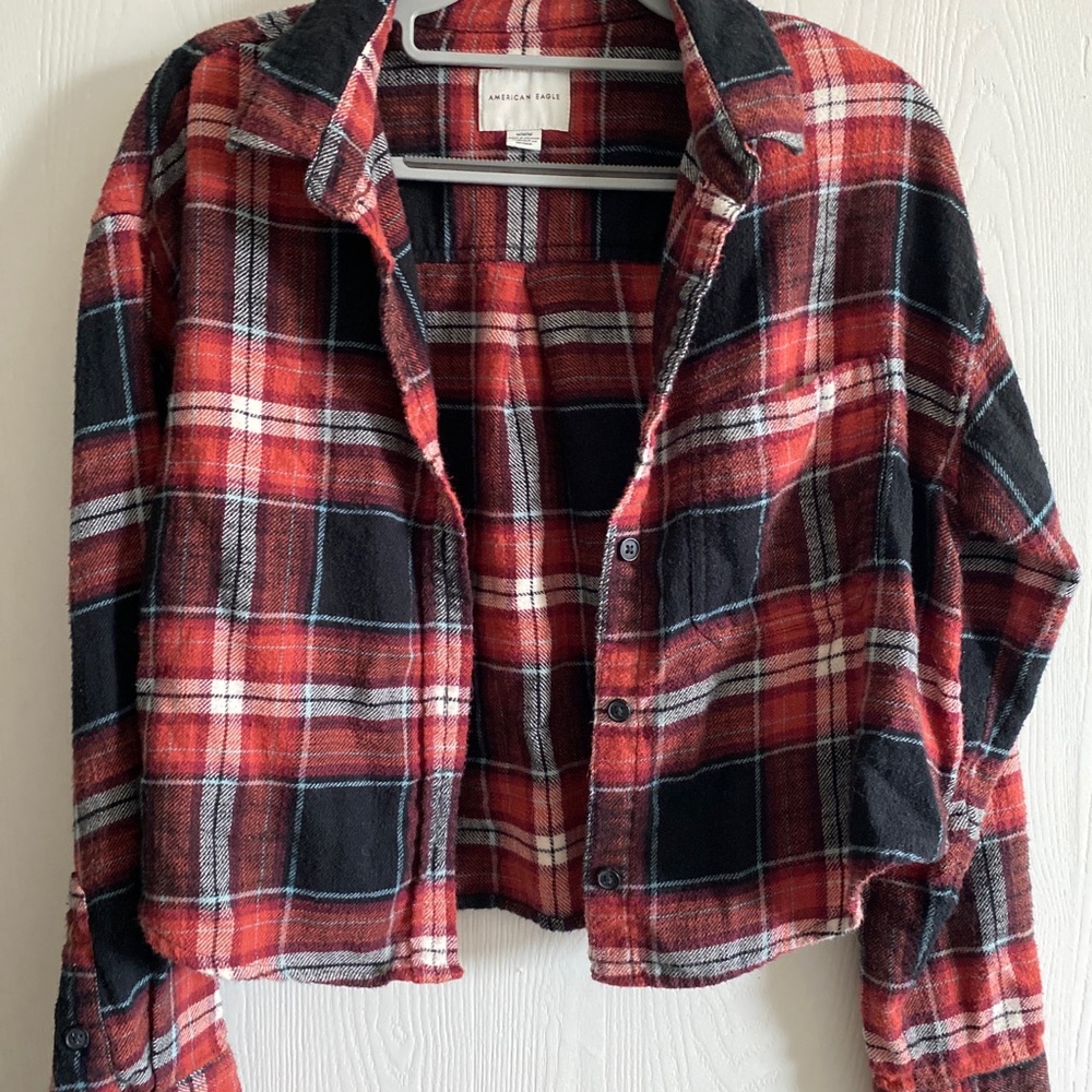 American Eagle cropped flannel
